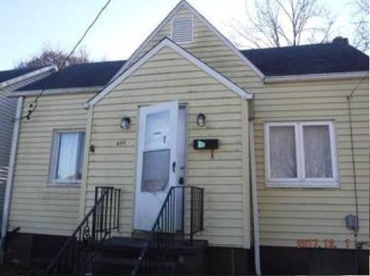 496 ADDISON ST, Washington, PA 15301