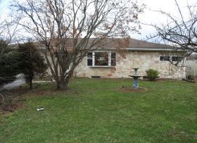 6631 Carlisle Rd, Dover, PA 17315