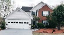 2819 Savannah Walk Ln Suwanee, GA 30024