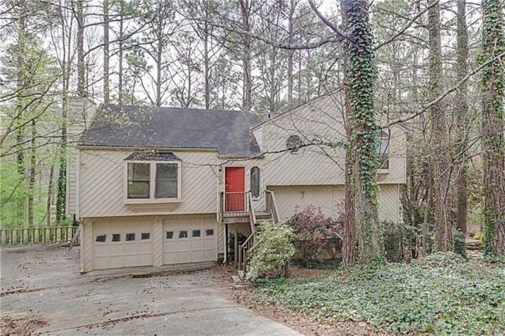 1752 Jody Dr, Marietta, GA 30066