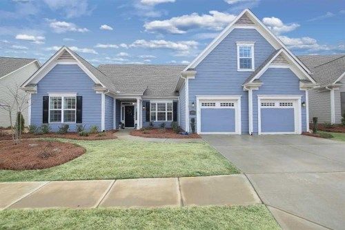 3951 Great Pine Dr, Gainesville, GA 30504