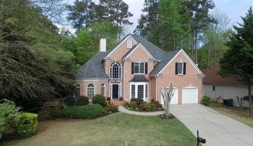 9660 Hunts Pointe Dr, Alpharetta, GA 30022