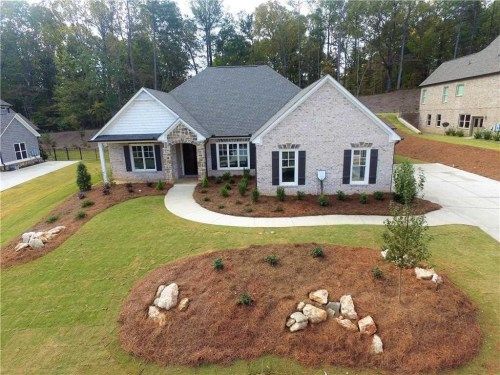 132 Manor North Dr, Alpharetta, GA 30004