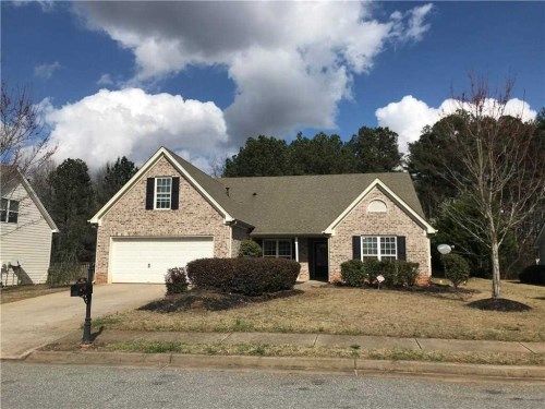 883 Port West Dr, Auburn, GA 30011