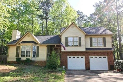 56 Swan Dr, Hiram, GA 30141