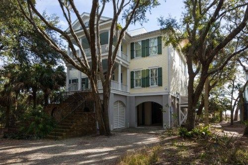 860 Hammocks Way, Edisto Island, SC 29438