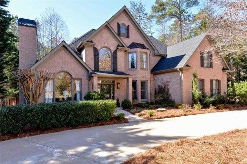 3065 Devereux Chase, Roswell, GA 30075