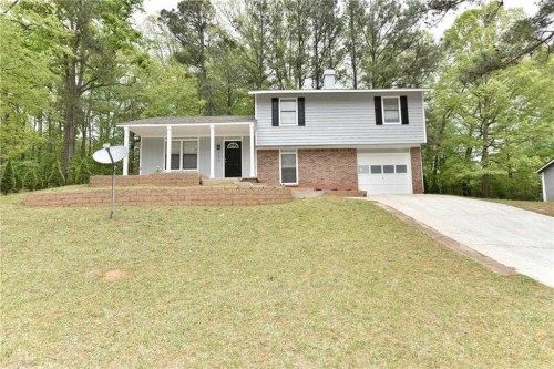 4555 Old Lake Dr, Decatur, GA 30034