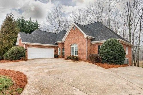 4714 Arapahoe Trl, Gainesville, GA 30506