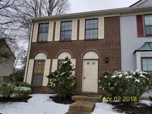 8 KIRBY LN, Franklin Park, NJ 08823