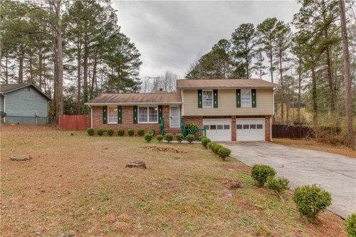 7445 Dartmouth Ct, Riverdale, GA 30274