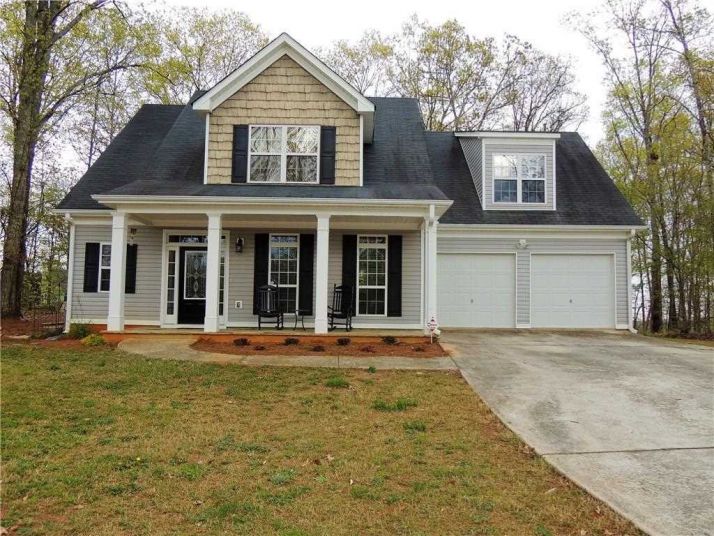 8836 Hectare Rd, Winston, GA 30187
