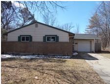 3353 Drexel Dr, Saginaw, MI 48601