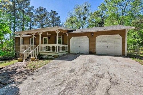 3530 Dorris Circle, Douglasville, GA 30135