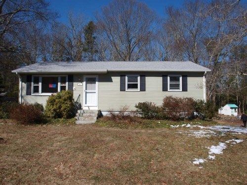 10 Meadow Lane, Preston, CT 06365