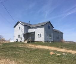 7142 W Walker Rd, Saint Johns, MI 48879