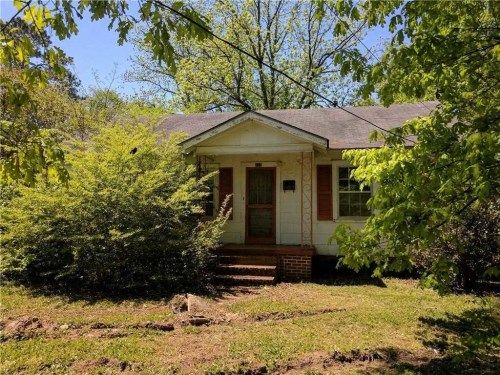 419 N Cave Spring St, Cedartown, GA 30125