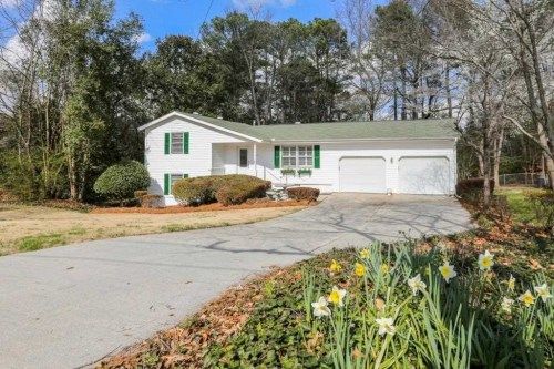 1940 Inverness Rd SE, Smyrna, GA 30080