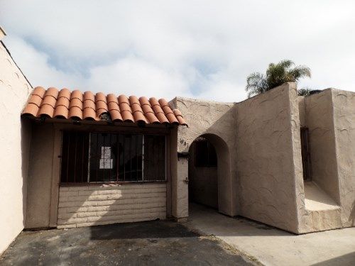 1947 Avenida De La Cruz, San Ysidro, CA 92173