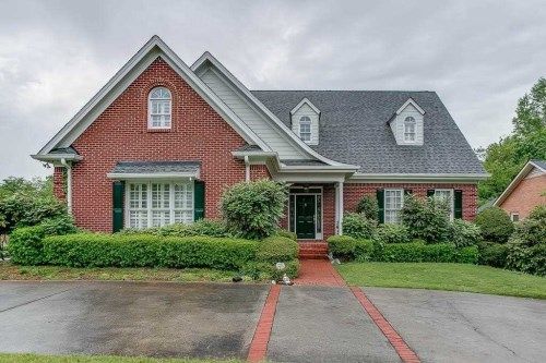 265 Regal Dr, Lawrenceville, GA 30046