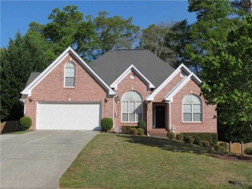 2241 Vintage Oaks Dr, Loganville, GA 30052