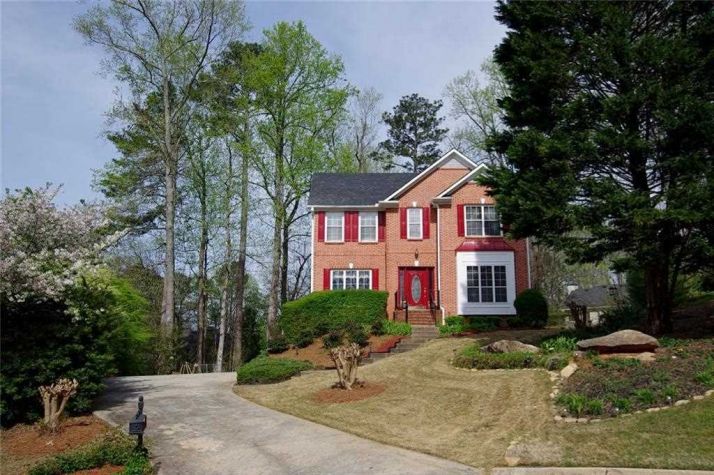 6968 Sandtown Ln, Stone Mountain, GA 30087