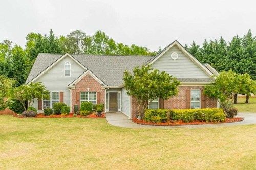 153 Bailey Dr, Jefferson, GA 30549