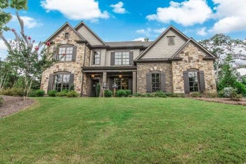 6734 Trailside Dr, Flowery Branch, GA 30542