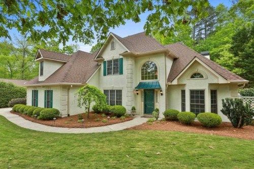 110 Stoneacre Curve, Peachtree City, GA 30269