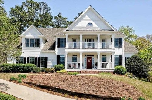 122 Rock Creek Ln, Canton, GA 30114