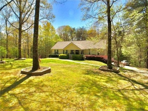 305 April Trace, Dawsonville, GA 30534