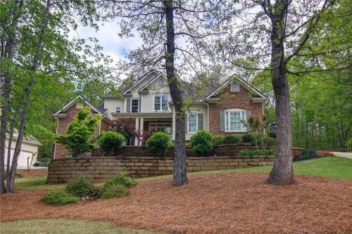 426 Lakeshore Dr, Monroe, GA 30655