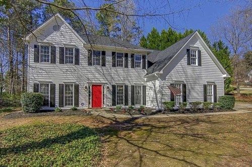 634 Bellenden Dr, Peachtree City, GA 30269