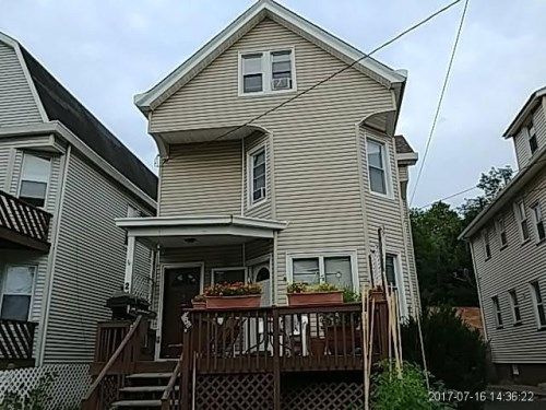 24 Lawrence St, Bloomfield, NJ 07003