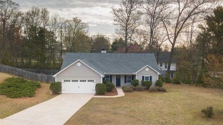 49 Miller Dr, Dawsonville, GA 30534