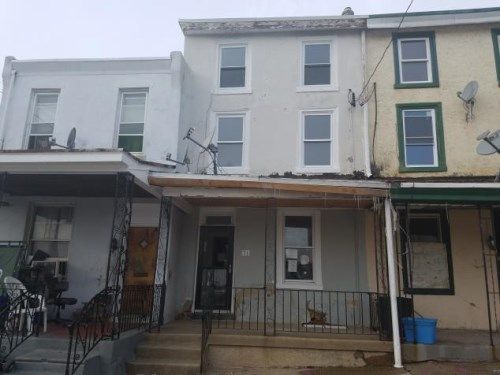 21 Osborn St, Philadelphia, PA 19128