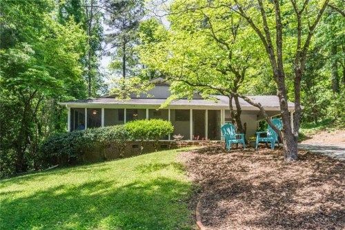 6850 Sunny Brook Ln, Atlanta, GA 30328