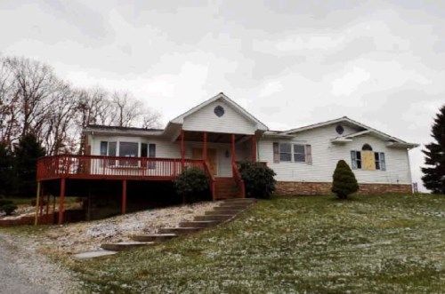 183 FORSYTHE RD, Mars, PA 16046