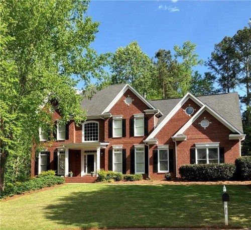 545 Meadowmeade Ln, Lawrenceville, GA 30043