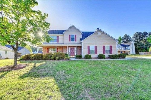 4377 Webb Meadows Dr, Loganville, GA 30052