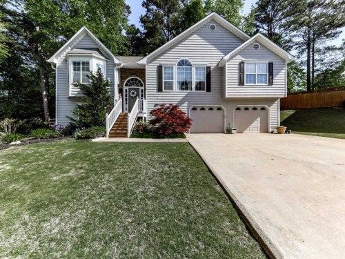 518 Silver Maple Ln, Woodstock, GA 30189