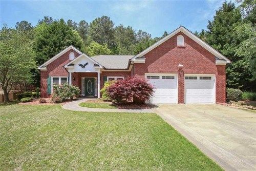 1006 Blankets Creek Dr, Canton, GA 30114