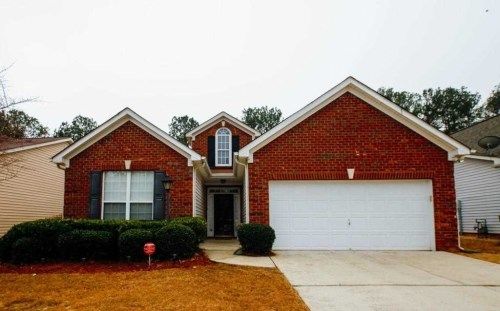 408 Avian Forest Dr, Stockbridge, GA 30281