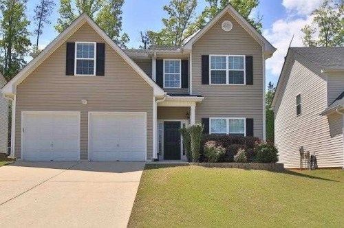 229 Hawthorn Dr, Dallas, GA 30132