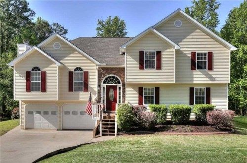 521 Matthew Dr, Canton, GA 30115