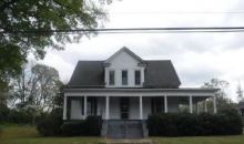 600 Ave C West Point, GA 31833