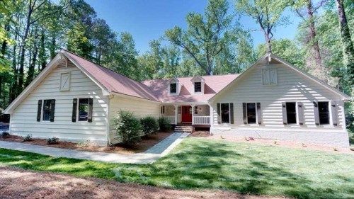 1396 Janmar Rd, Snellville, GA 30078