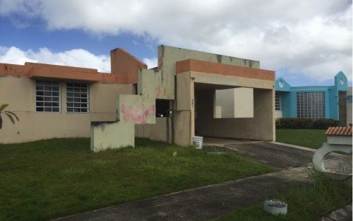 341 Jar Dorado St Jard M, Toa Alta, PR 00953