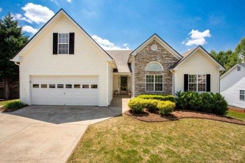 6387 Compass Dr, Flowery Branch, GA 30542