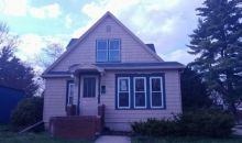 844 W American St Freeport, IL 61032